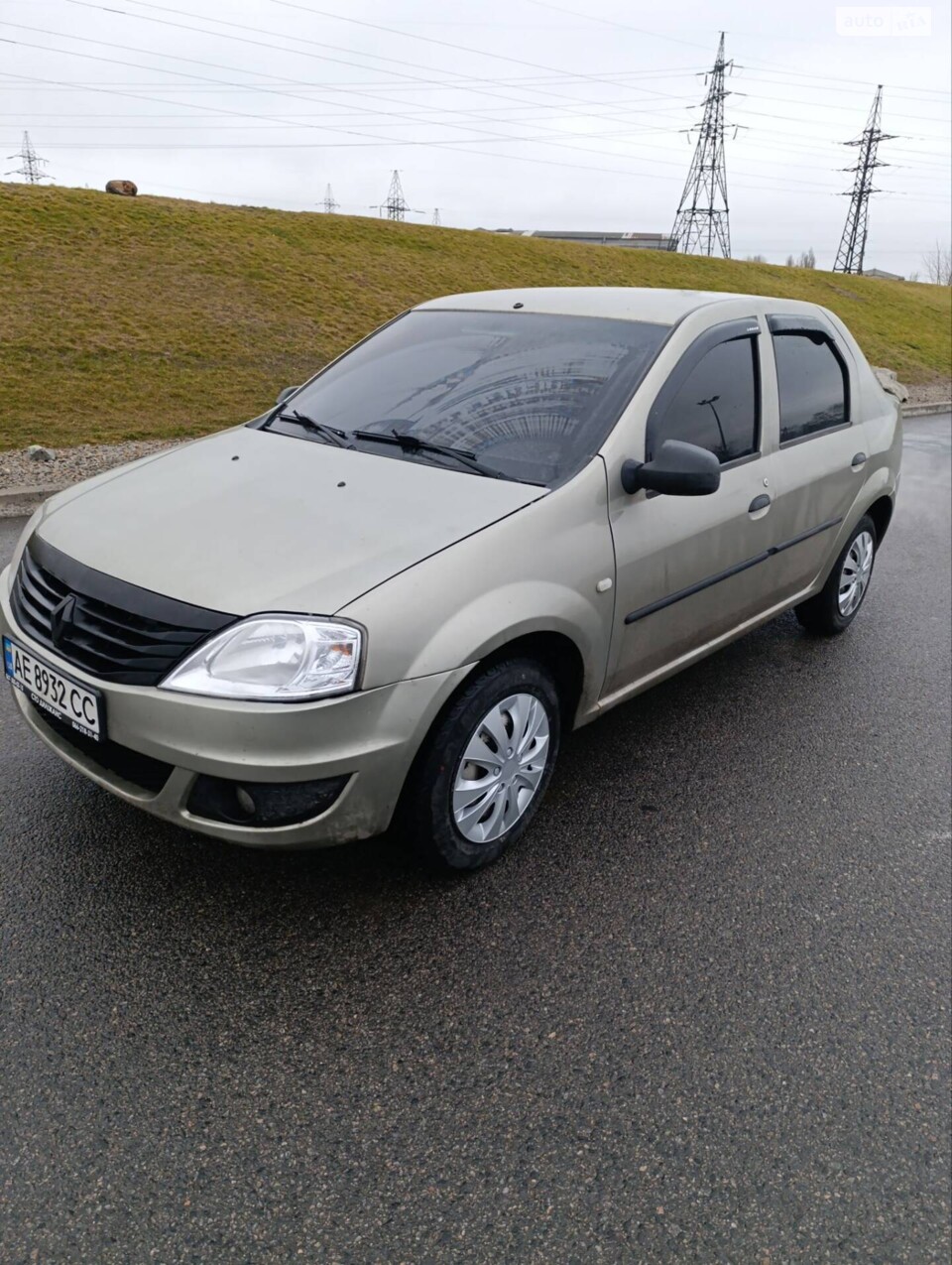 Renault Logan 2011