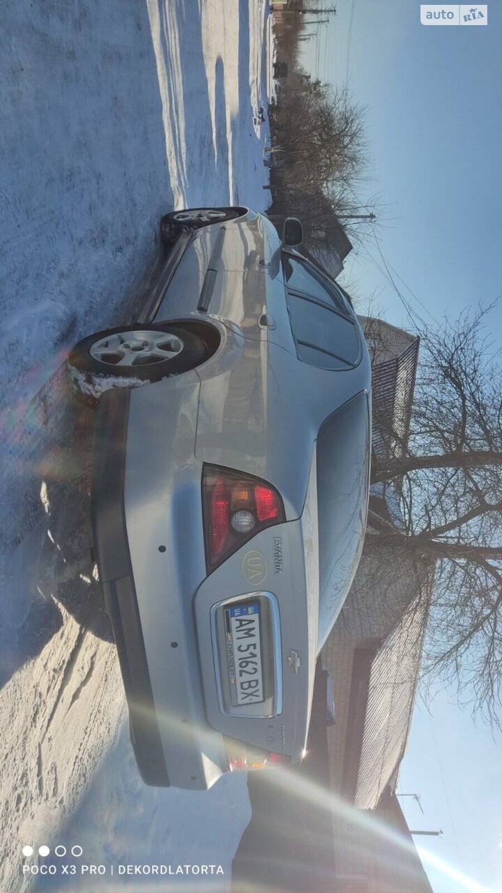 Chevrolet Evanda 2006