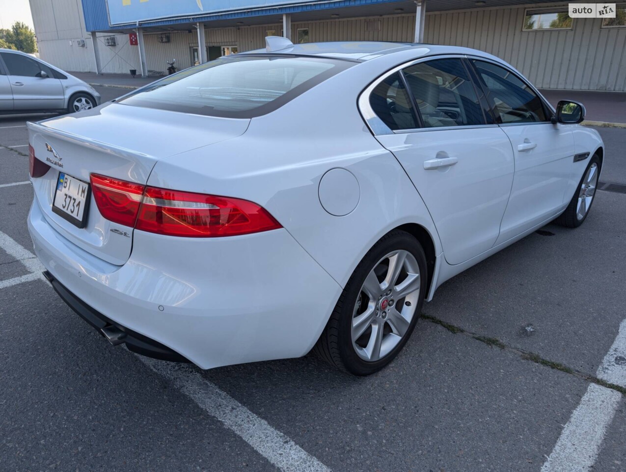 Jaguar XE 2016