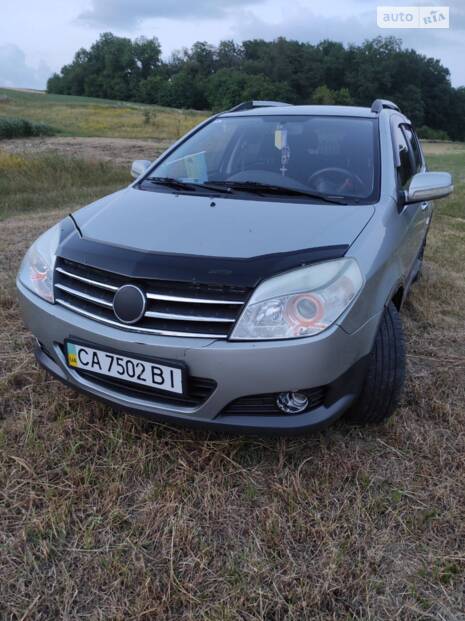 Geely MK Cross 2013