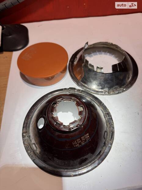 Заміна заводських фар на бі-лед лінзи.