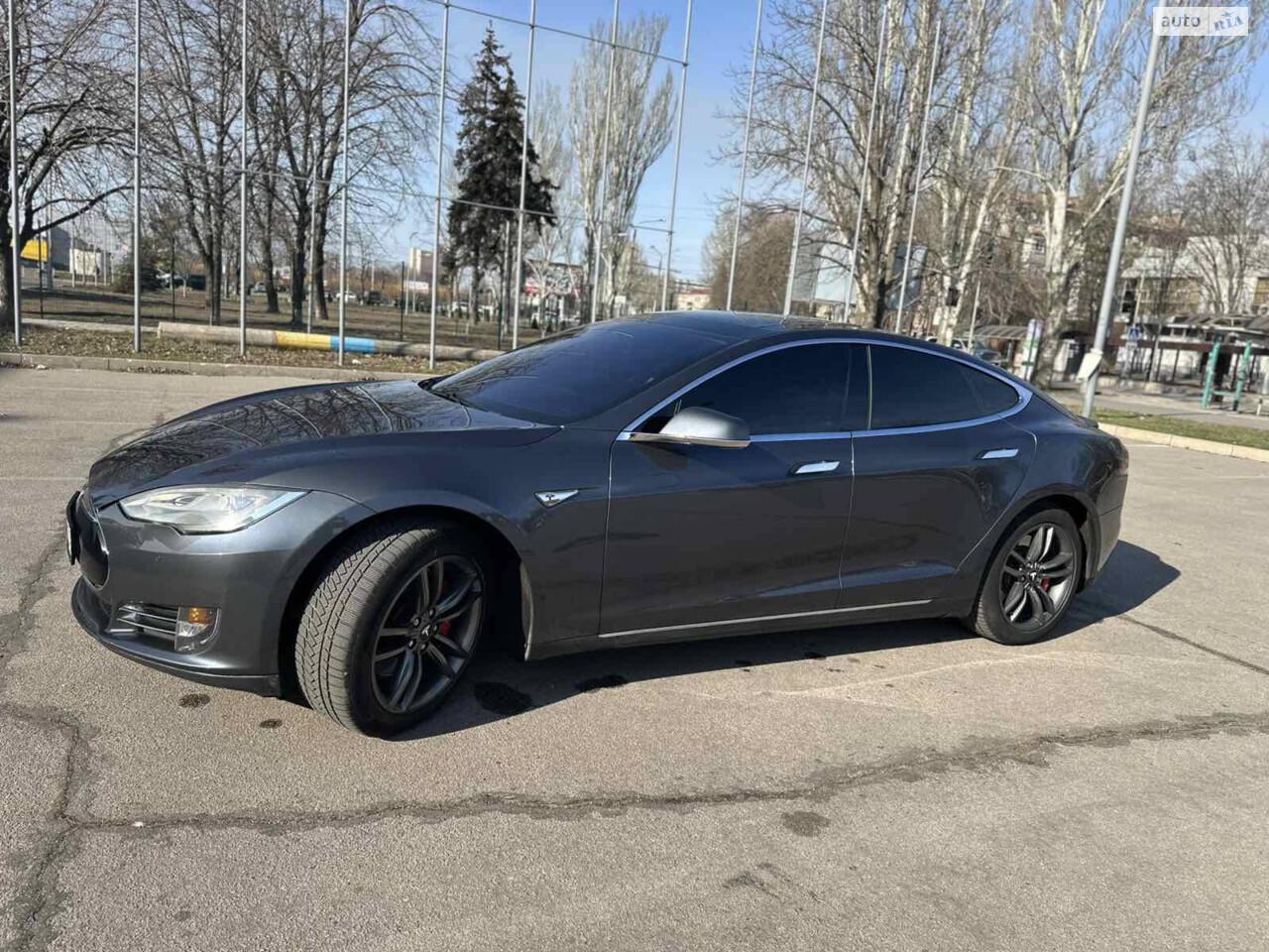 Tesla Model S 2014