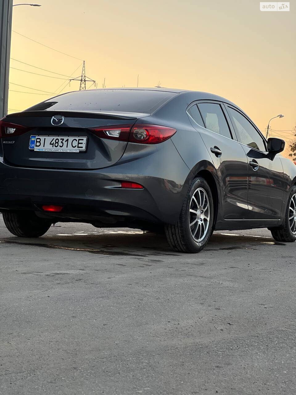 Mazda 3 2016