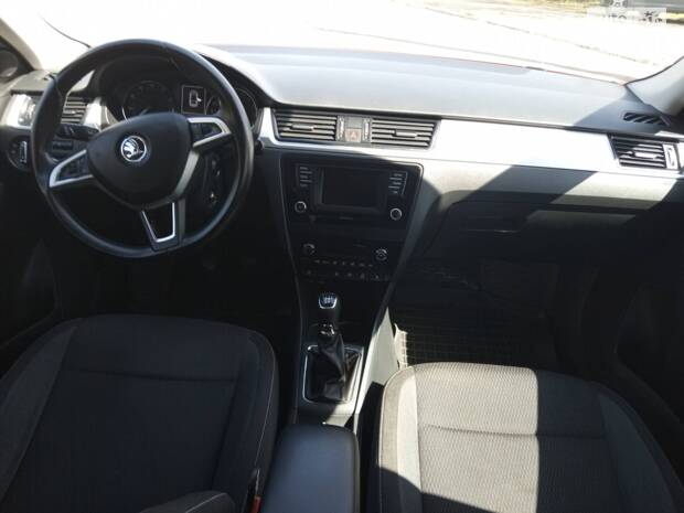 Skoda Spaceback 2016