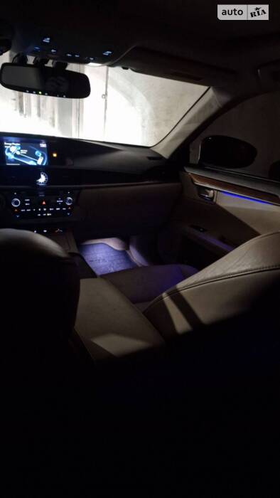 Lexus ES 2013