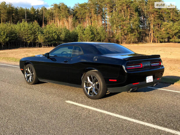 Dodge Challenger 2017
