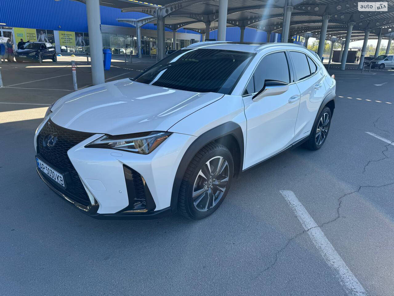 Lexus UX 2020