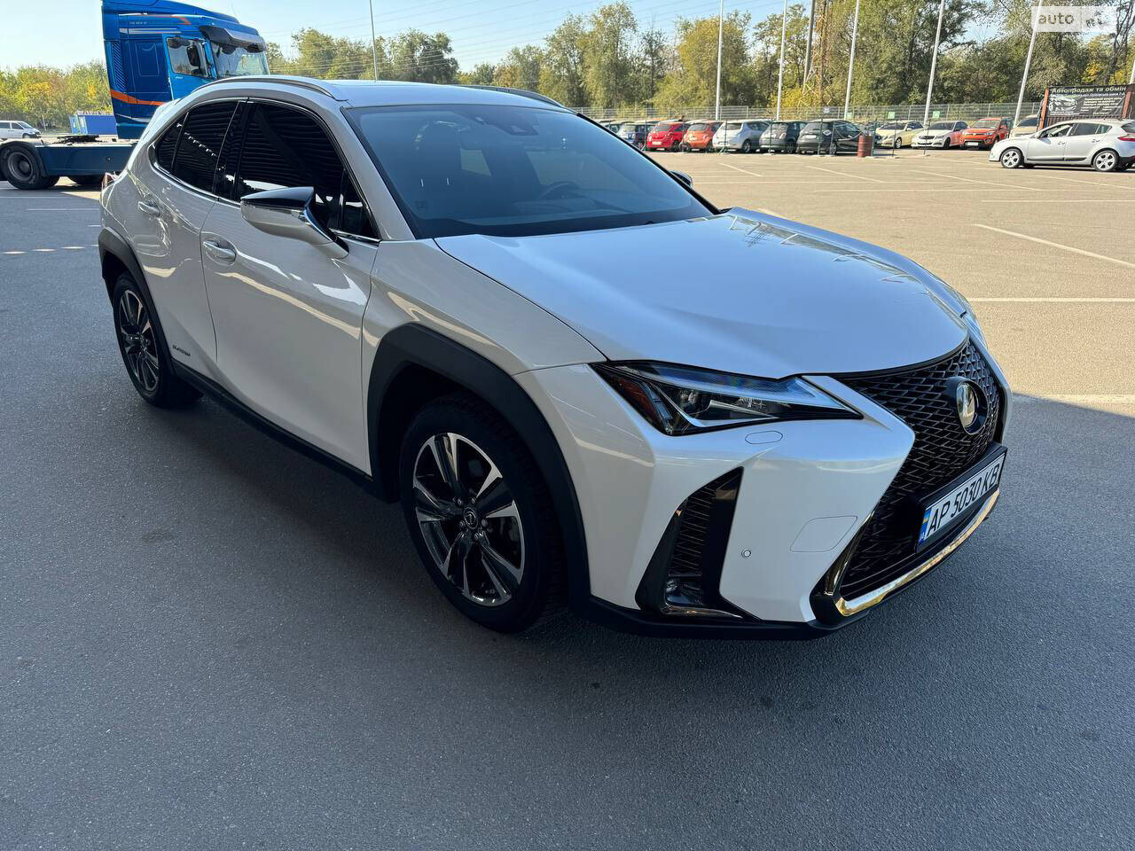 Lexus UX 2020