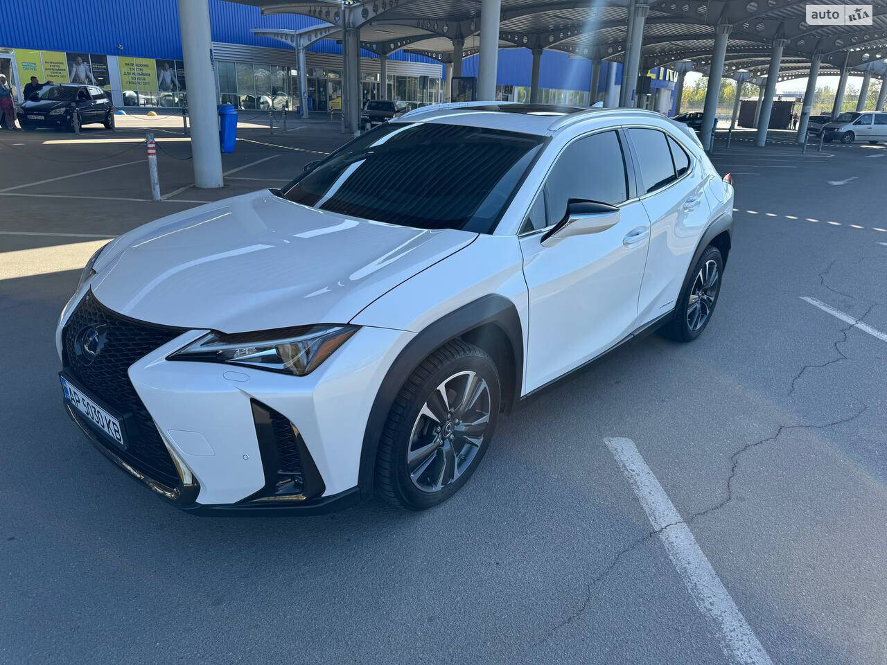Lexus UX 2020