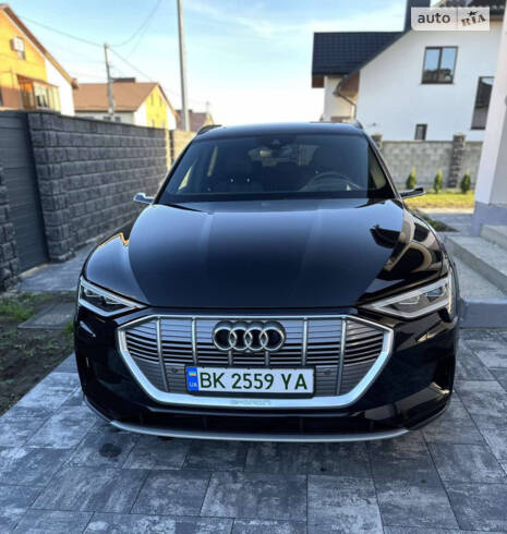 Audi e-tron 2020