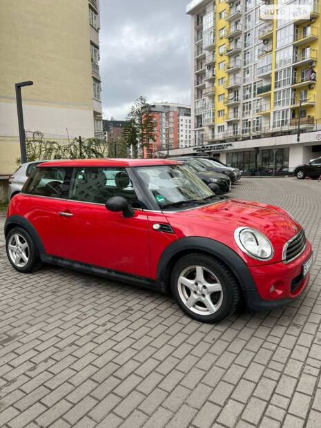 MINI Cooper 2012