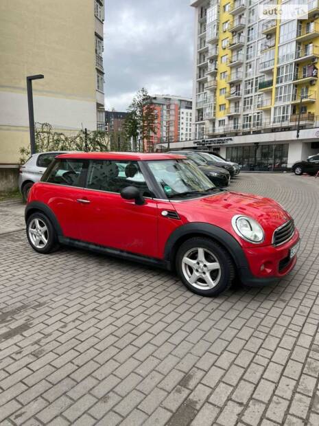 MINI Cooper 2012