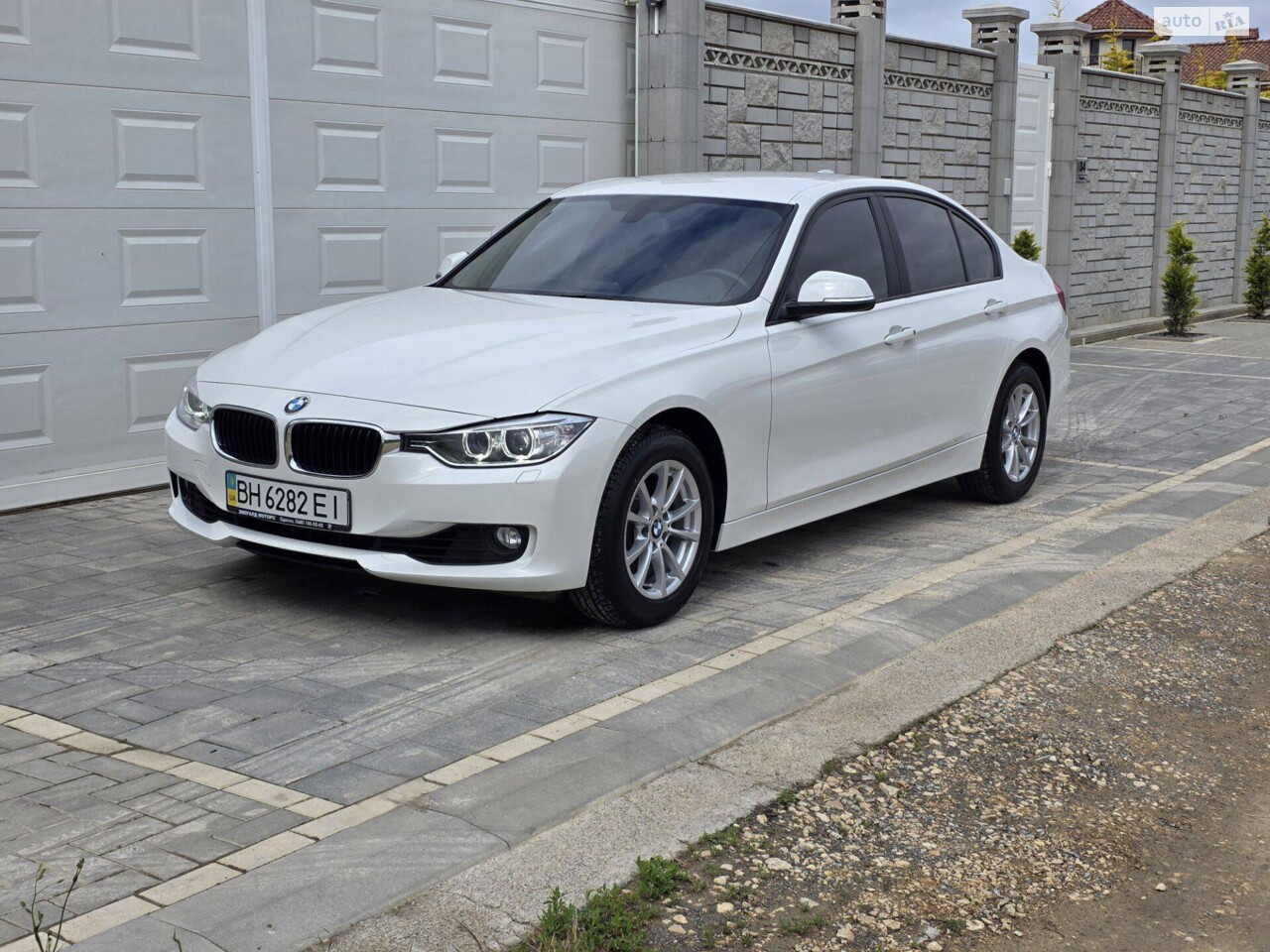 BMW 3 Series 2012