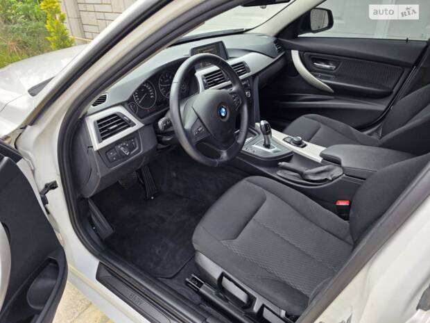 BMW 3 Series 2012