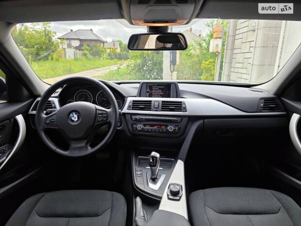 BMW 3 Series 2012