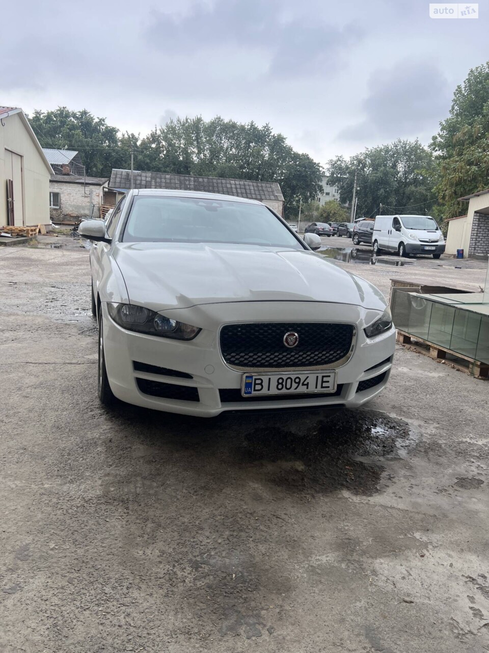 Jaguar XE 2018