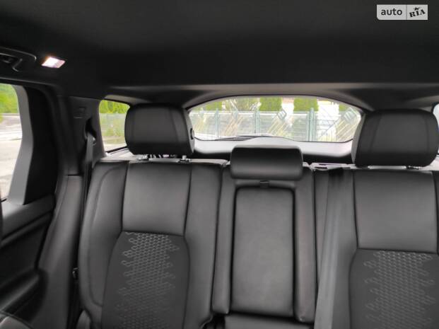 Land Rover Discovery Sport 2017