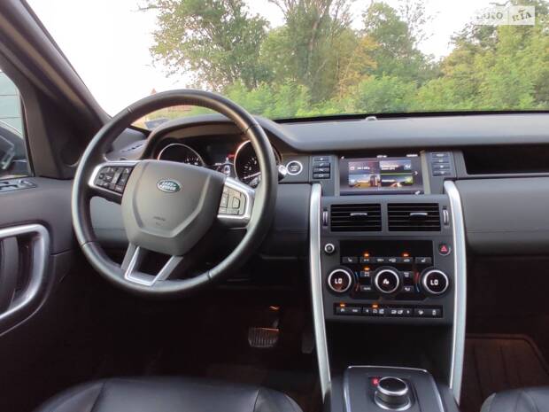 Land Rover Discovery Sport 2017