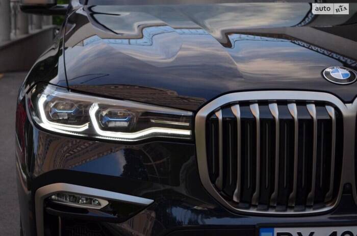 BMW X7 2019