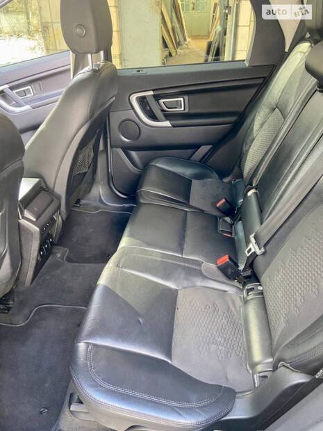 Land Rover Discovery Sport 2015