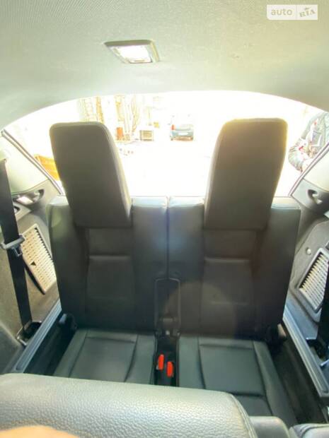 Land Rover Discovery Sport 2015