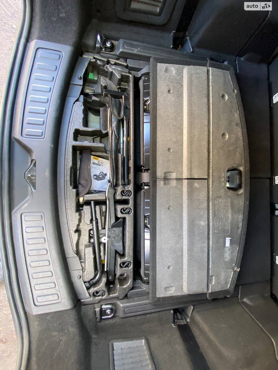 Land Rover Discovery Sport 2015