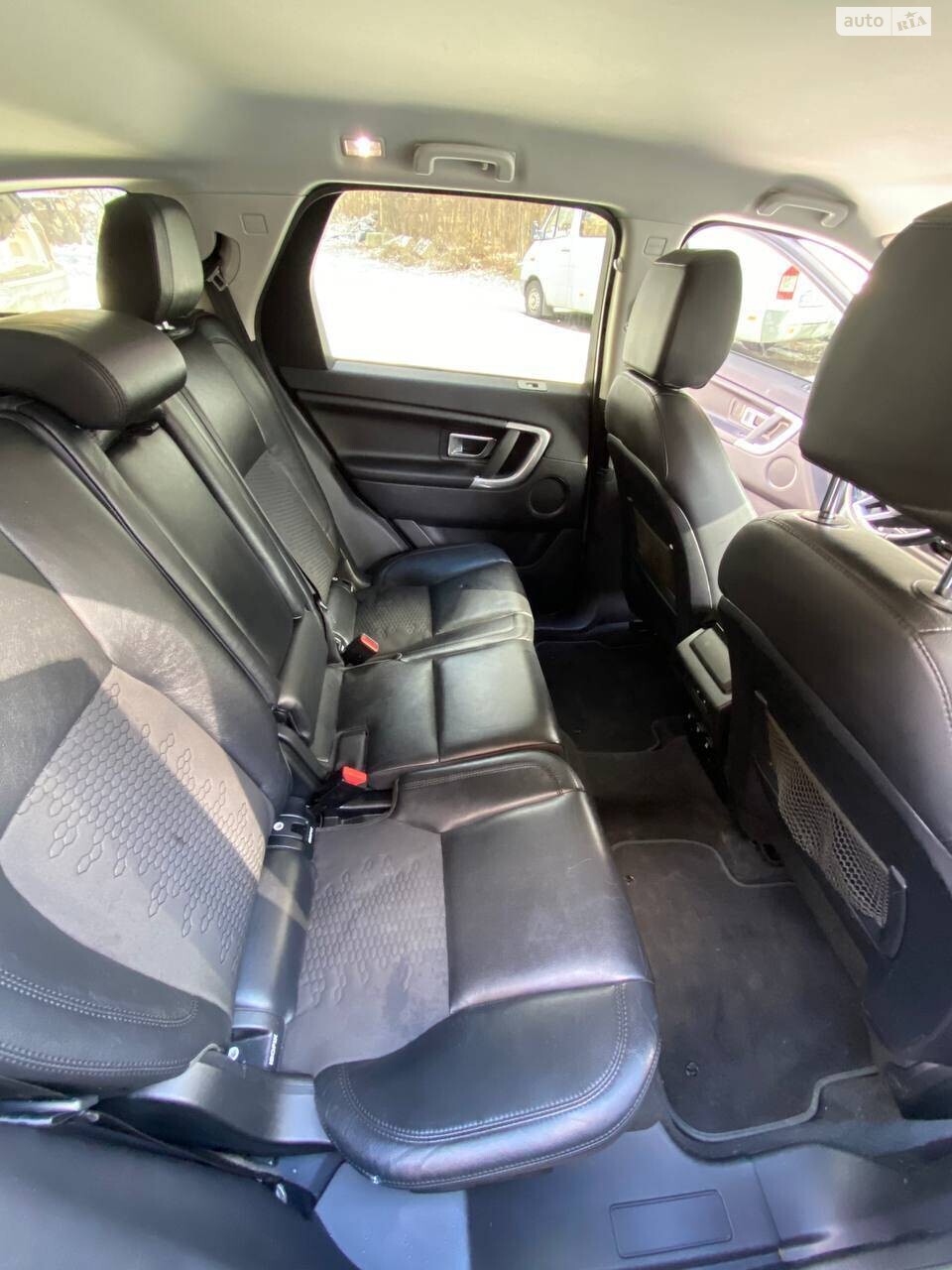 Land Rover Discovery Sport 2015