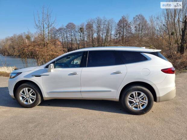 Buick Enclave 2020