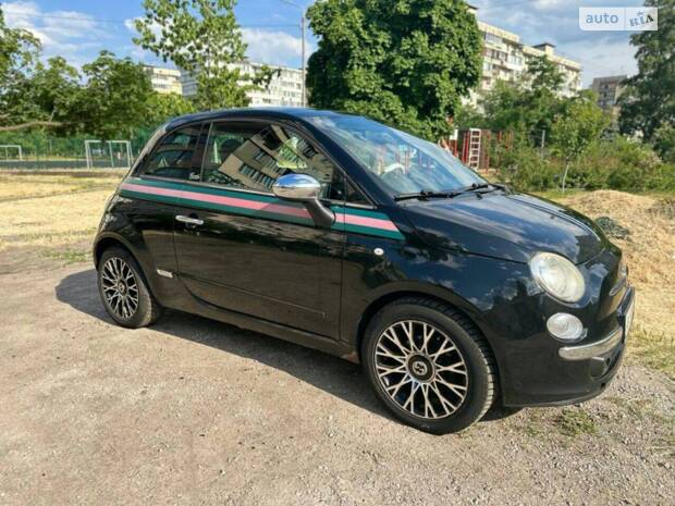 Fiat 500 2011