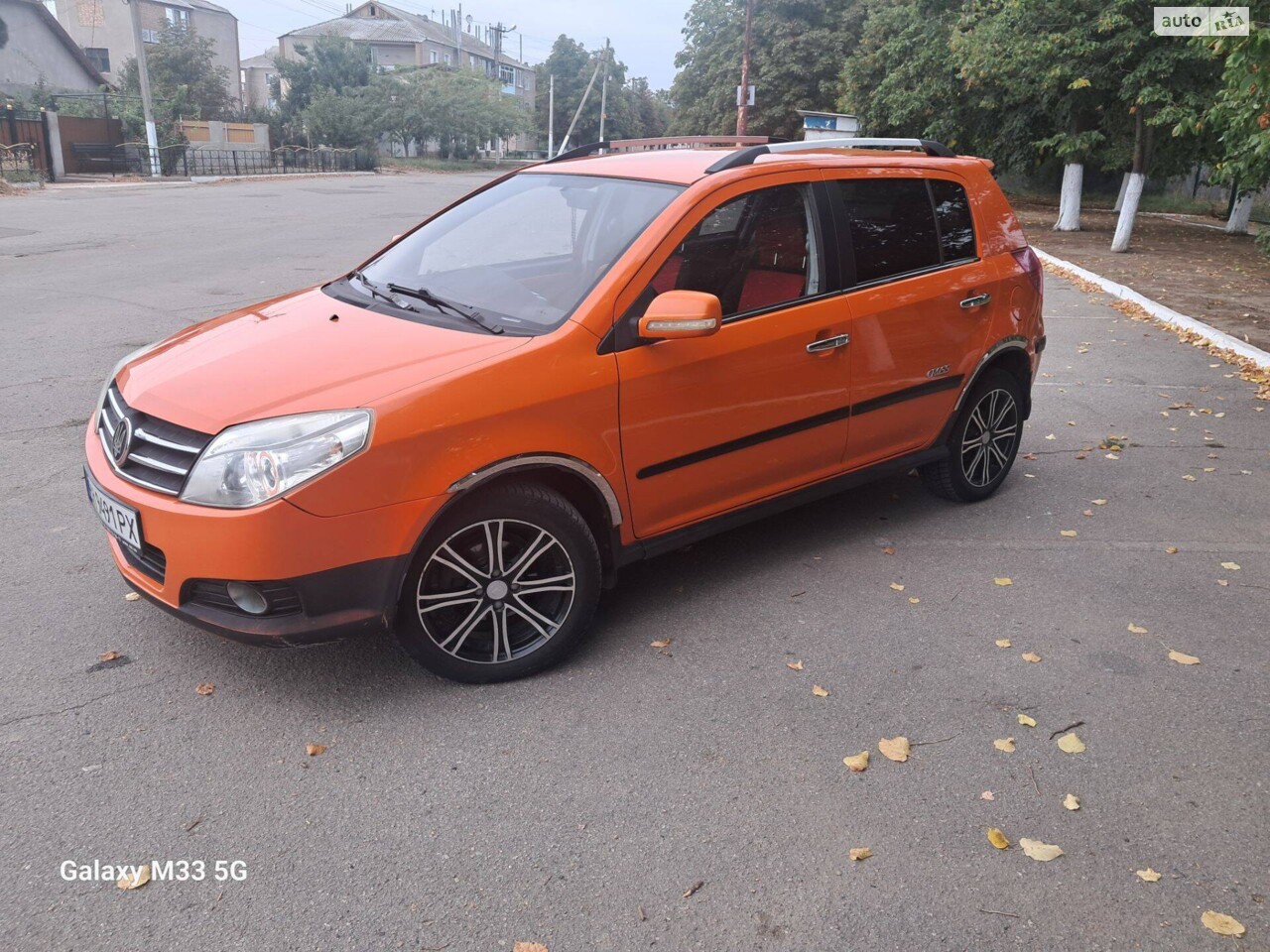 Geely MK Cross 2013