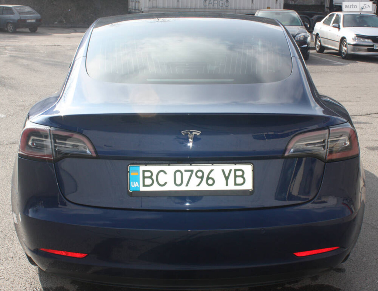 Tesla Model 3 2020