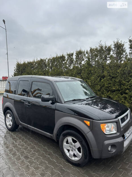 Honda Element 2004