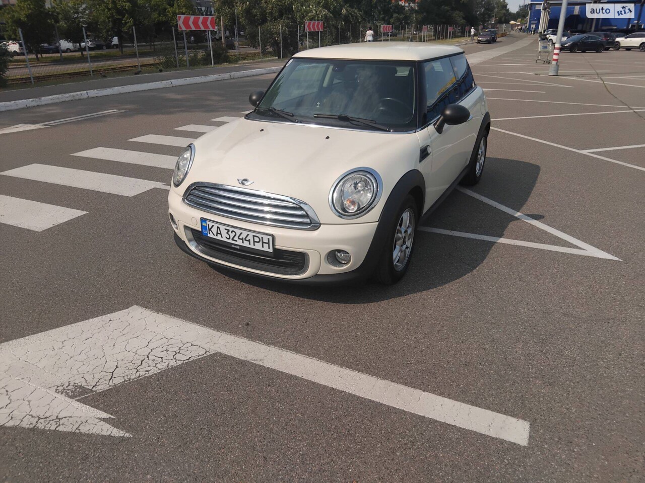 MINI Cooper 2011