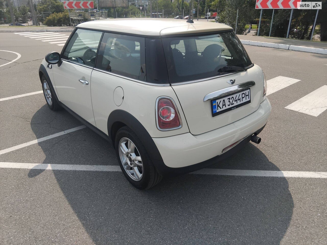 MINI Cooper 2011