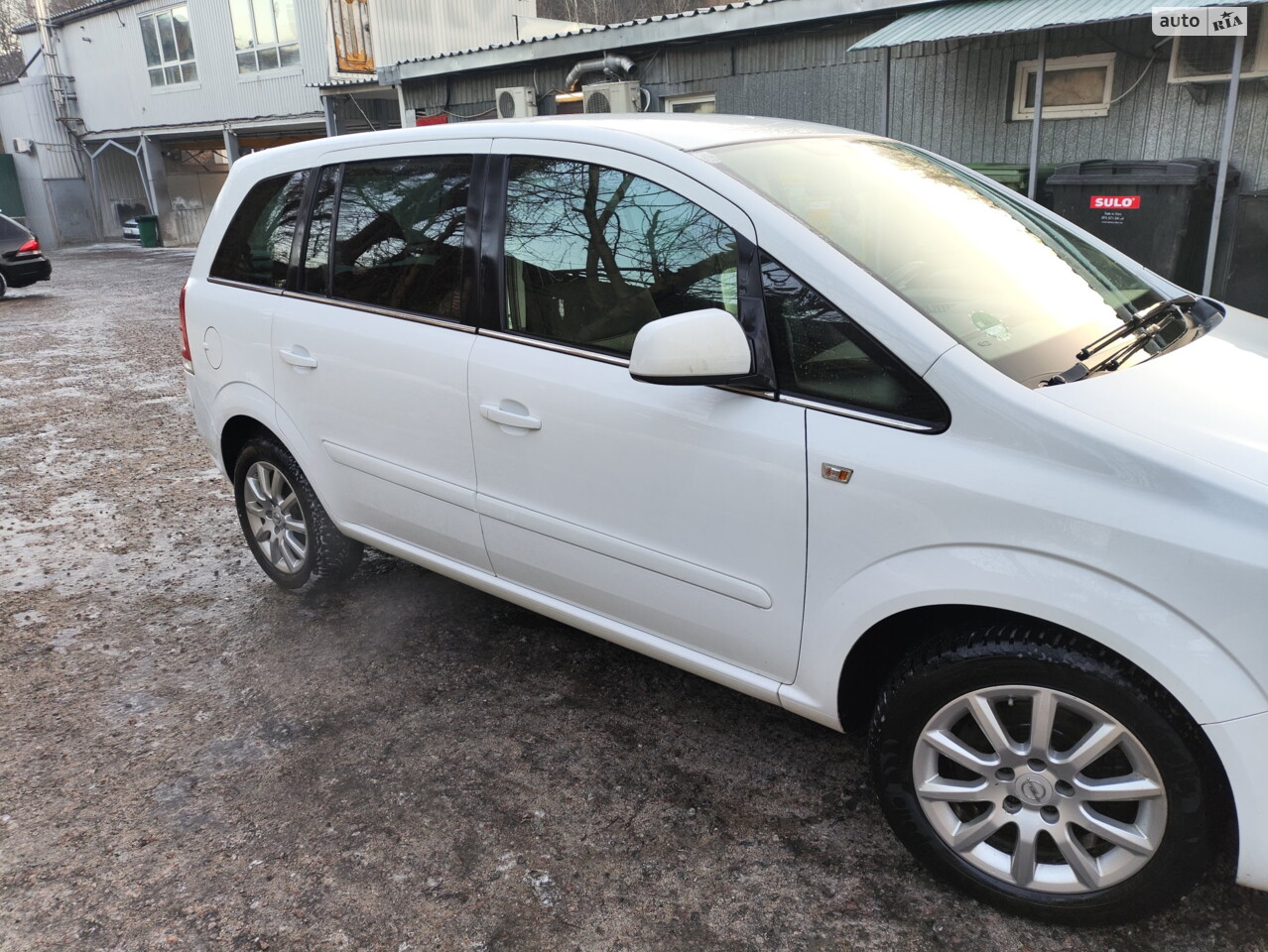 Opel Zafira 'Opel_Zafira_2011'