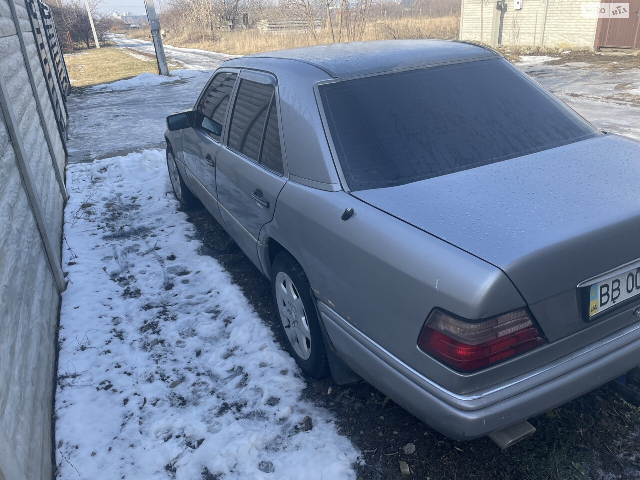 Mercedes-Benz E-Class 1995