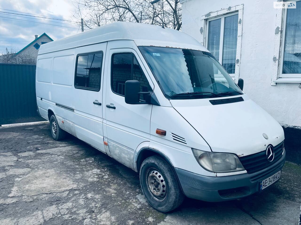 Mercedes-Benz Sprinter 2000