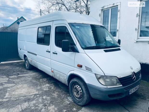 Mercedes-Benz Sprinter 2000