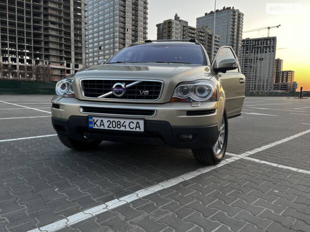 Volvo XC90 2008