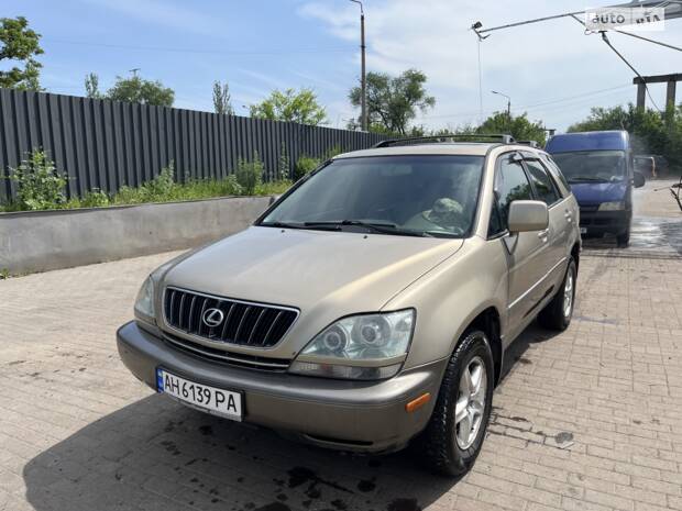 Lexus RX 2003