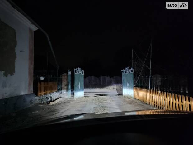 LED лампи в ближнє світло