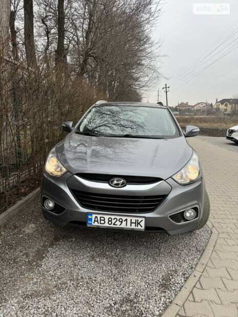 Зупинила поліція через вимкнене ближнє світло