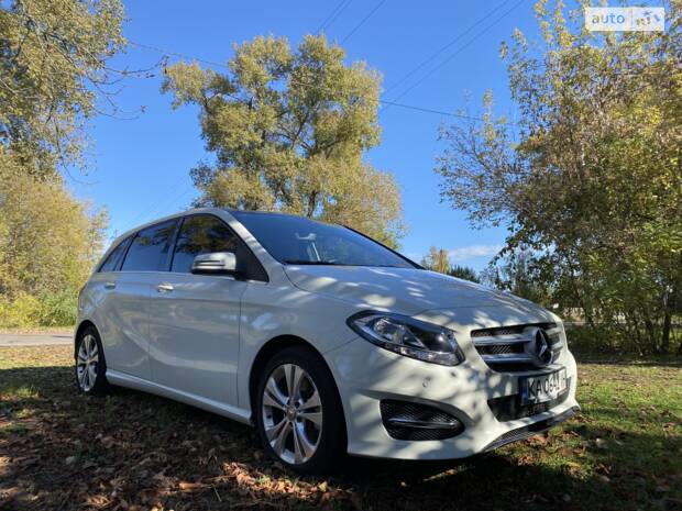 Mercedes-Benz B-Class 2015