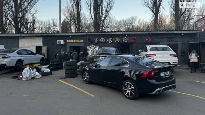 Перевзувся на літні колеса, здійснив мрію декількох років із Volvo S60