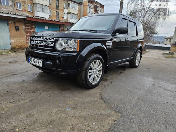 Land Rover Discovery 2012