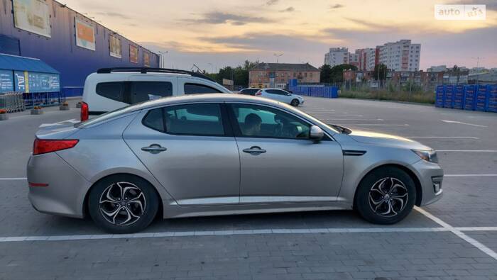 Kia Optima 'kikimora'