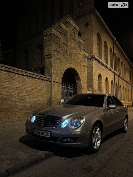 Mercedes-Benz E-Class 2006