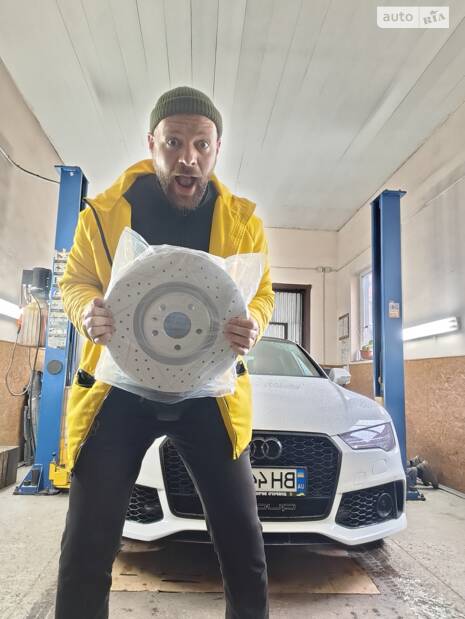 Заміна кастомних колодок та гальмівних дисків 