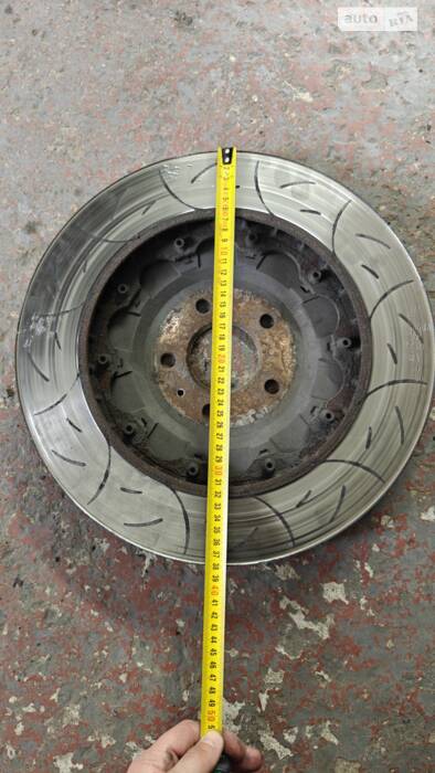 Заміна кастомних колодок та гальмівних дисків 