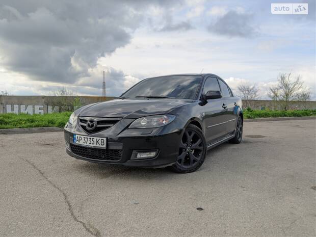 Mazda 3 BK: відгук за рік володіння